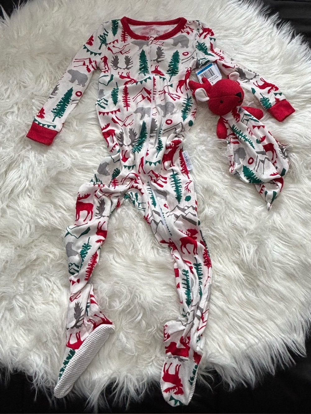 NWT Infant Holiday Pajamas with Lovey